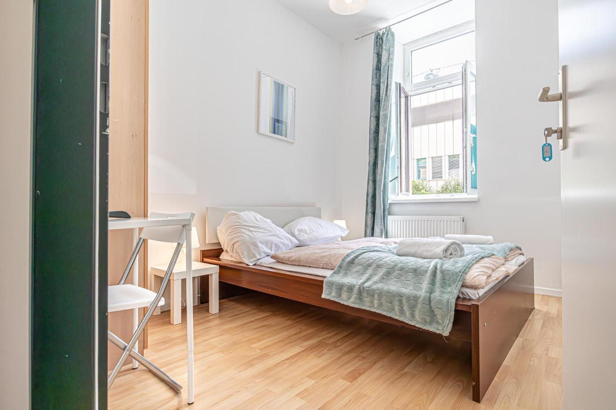 Loevly Shared 6Br With Garden Near Danube & Millenium City Viena Exterior foto