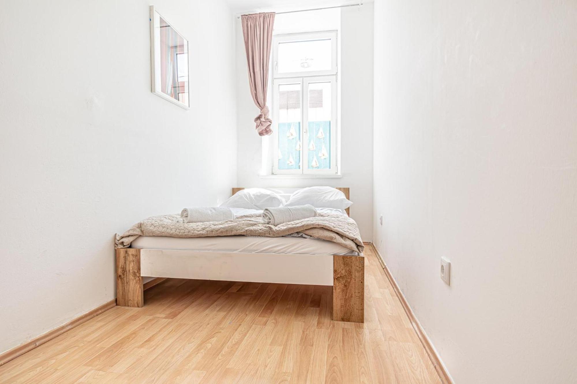 Loevly Shared 6Br With Garden Near Danube & Millenium City Viena Exterior foto